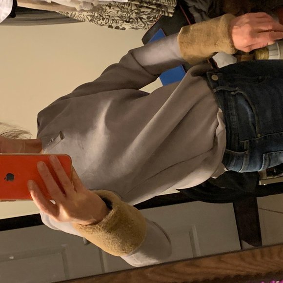 shirt - Picture 2 of 2